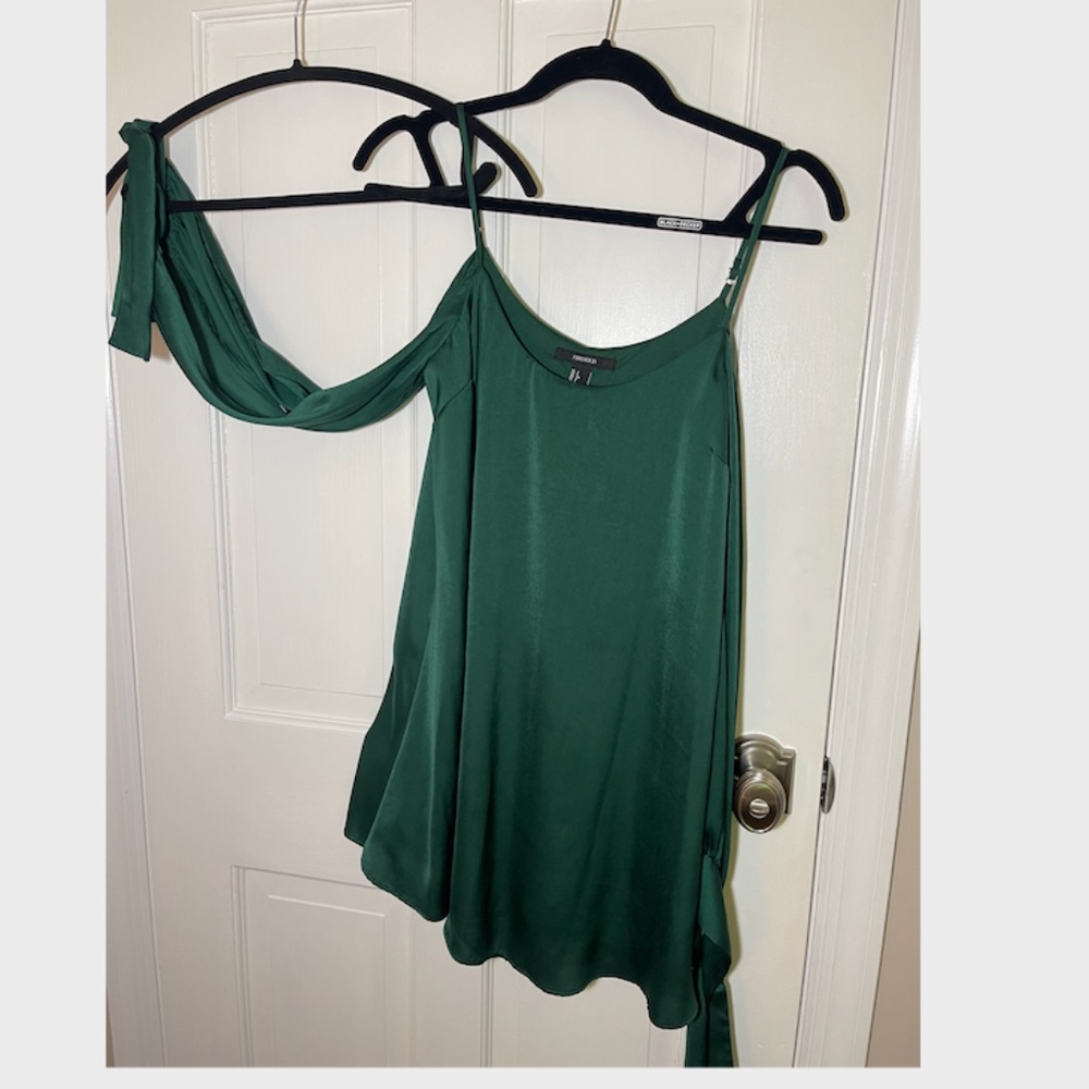 Green Satin Long Sleeve Bow Dress